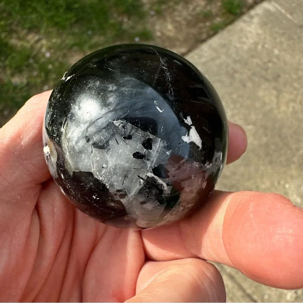Genuine 975.00 Cts Rutile Quartz Healing Sphere